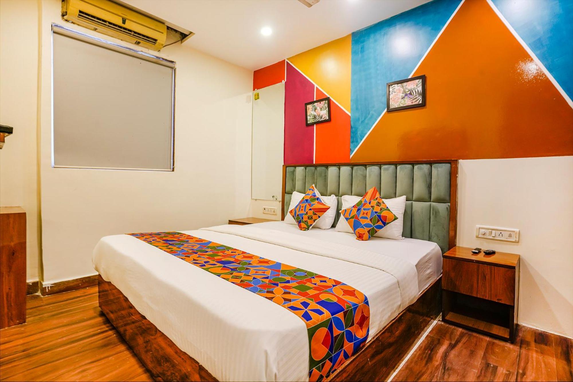 Fabhotel Twigo Inn Bombaim Exterior foto