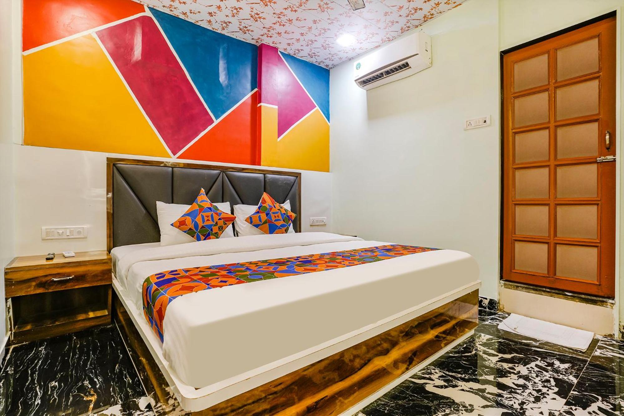 Fabhotel Twigo Inn Bombaim Exterior foto