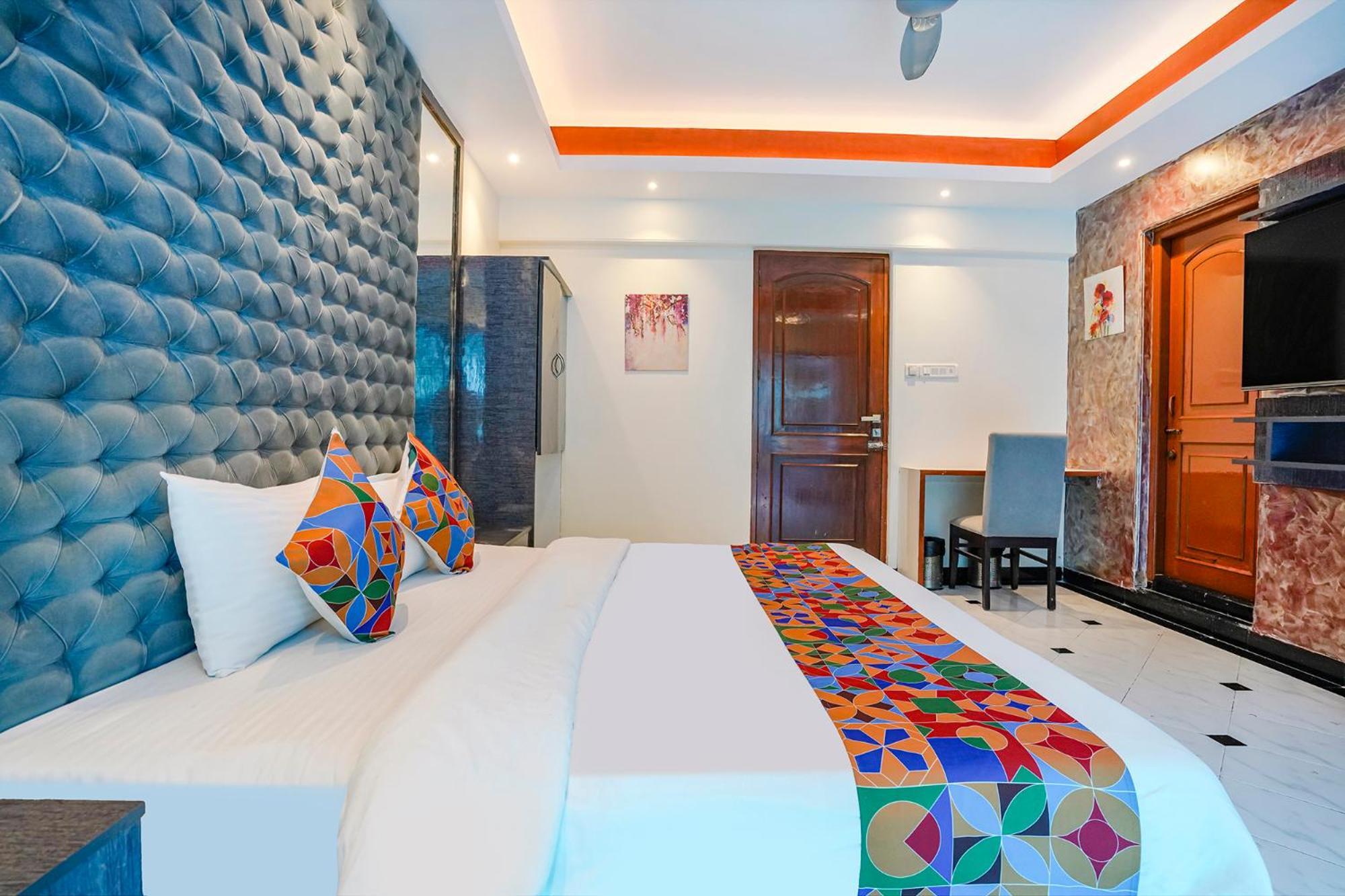 Fabhotel Twigo Inn Bombaim Exterior foto
